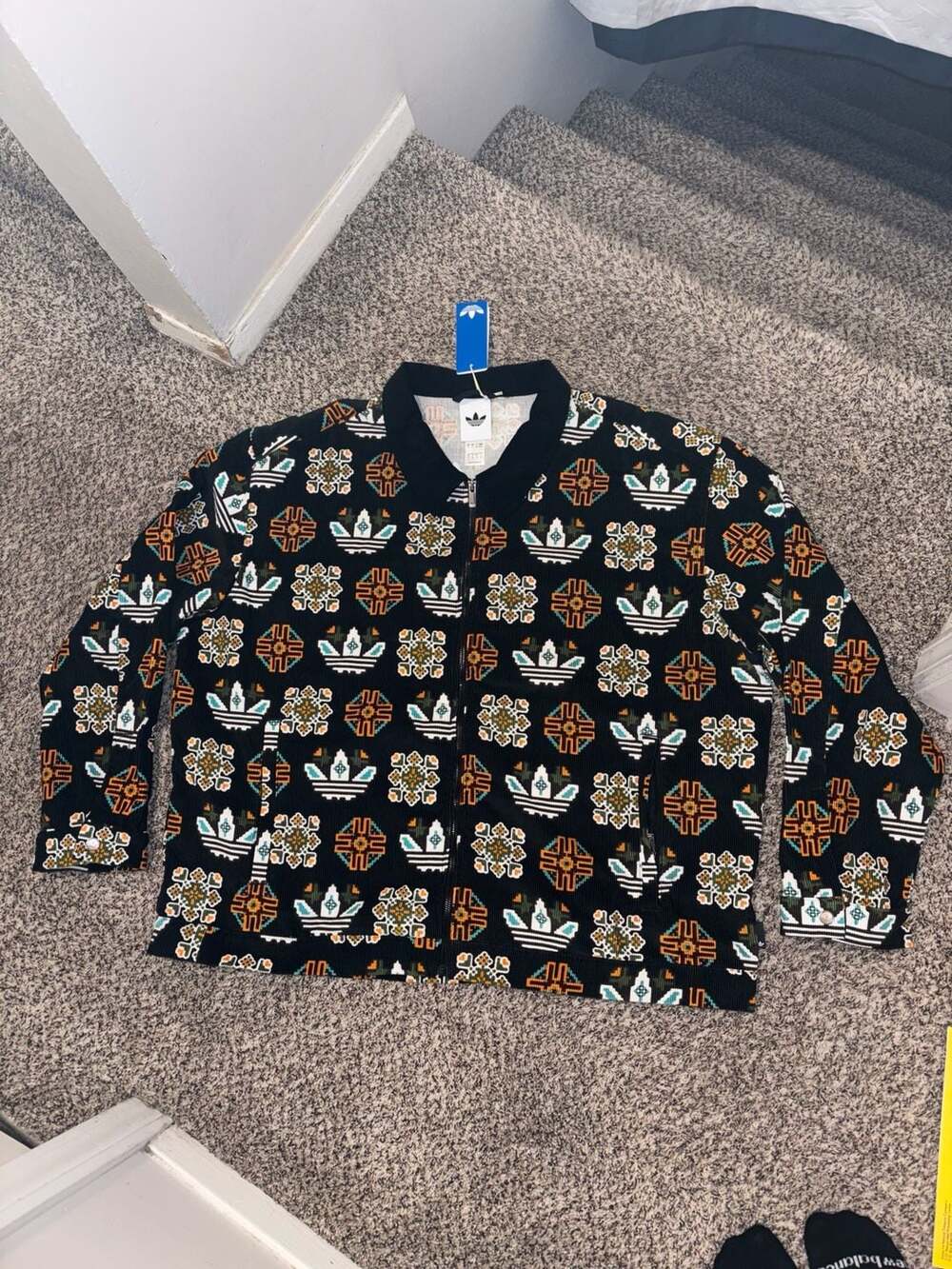 Adidas Originals corduroy Monogram Allover Print Jacket [JY2998]. NWT. XL men’s